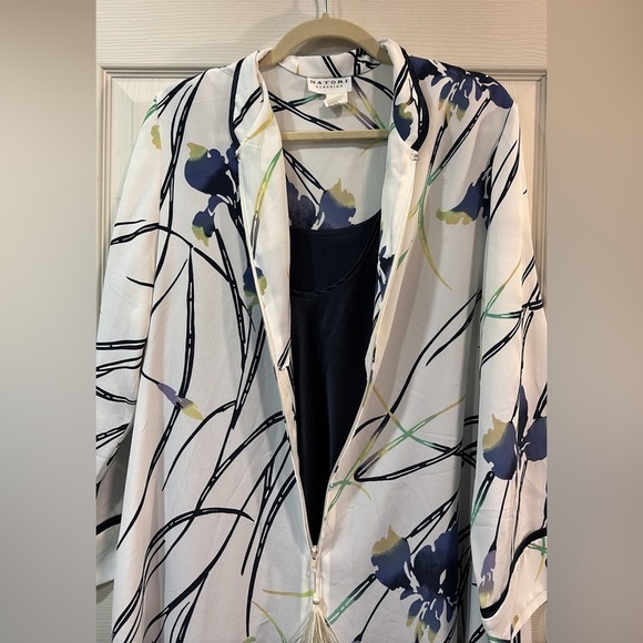 Vtg Natori Classics for Saks Caftan Full Zip Gown Robe Iris Floral Sz XS - Picture 7 of 16